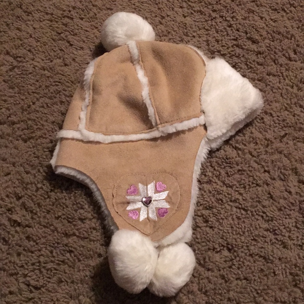 Girls Vintage Gap Winter hat with heart design & fur balls Sz S/M